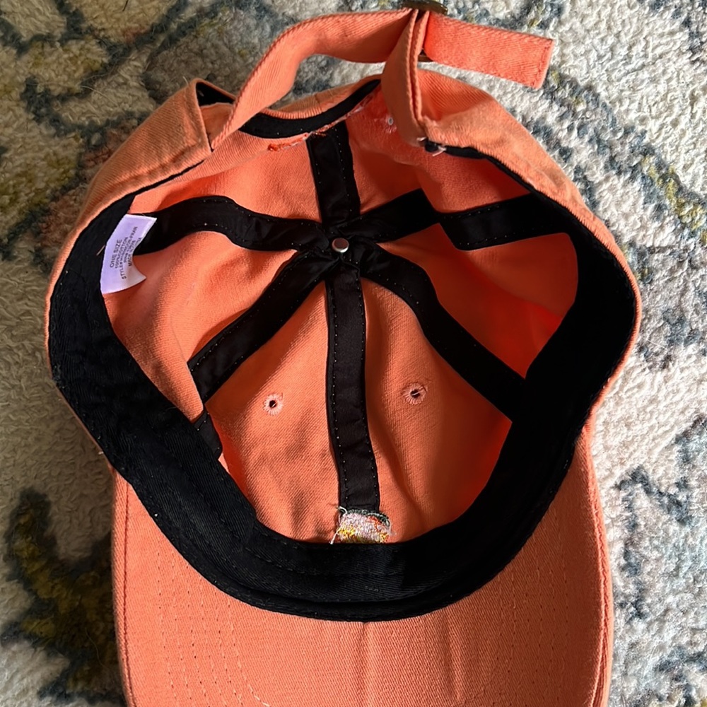 Peach hat - Picture 4 of 6
